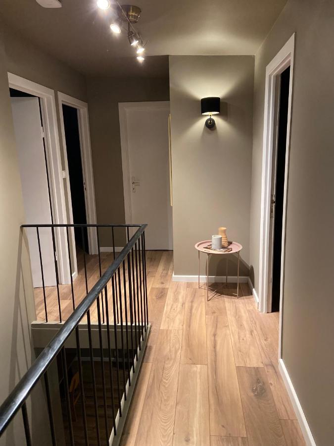 Perfectly Located 3 Bedroom Design Apartment 아퀴레이리 외부 사진